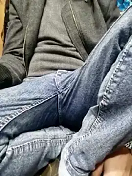 Aww21 online show from 03-29-26, 06:31