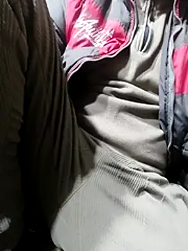 Aww21 online show from 03-26-26, 09:24