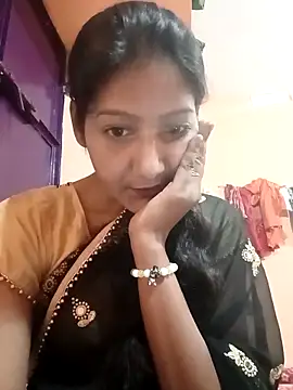 Snapshot of Ayesharani1 chatting on 04-08-26, 04:08 Ayesharani1 online show from 04-08-26, 04:08