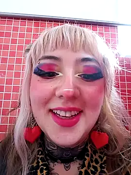 Snapshot of ciindy_ink chatting on 02-05-26, 05:09 ciindy ink online show from 02-05-26, 05:09