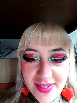 Snapshot of ciindy_ink chatting on 02-13-26, 06:52 ciindy ink online show from 02-13-26, 06:52