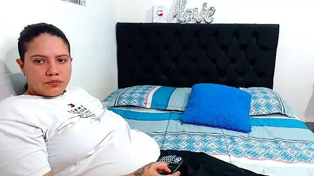 suzy paz online show from 03-29-26, 07:26