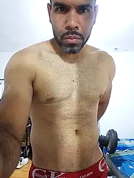 Snapshot of thom_1 chatting on 04-19-26, 10:49 thom 1 online show from 04-19-26, 10:49