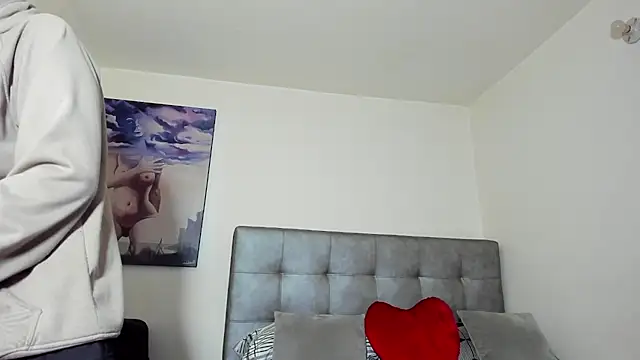 Adonibaskerville4 online show from 04-17-26, 02:31