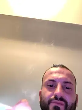 Snapshot of BroodedUlster chatting on 02-15-26, 02:05 BroodedUlster online show from 02-15-26, 02:05