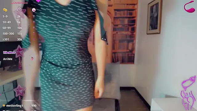 Snapshot of Gata_Salvaje__ chatting on 02-12-26, 03:28 Gata Salvaje online show from 02-12-26, 03:28