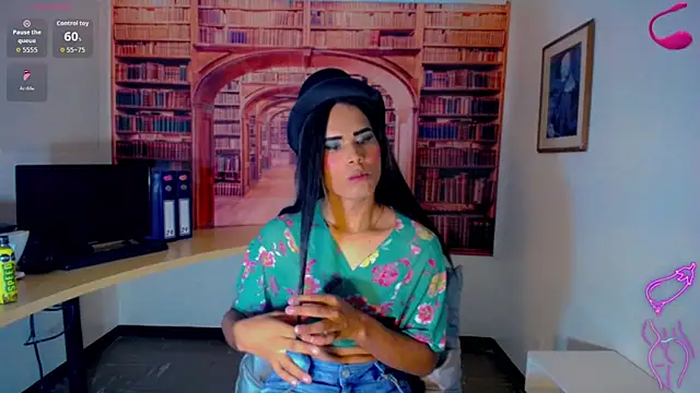 Snapshot of Gata_Salvaje__ chatting on 02-08-26, 03:37 Gata Salvaje online show from 02-08-26, 03:37