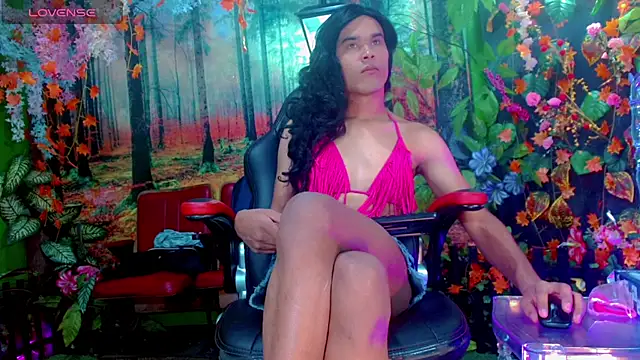 Snapshot of Gata_Salvaje__ chatting on 02-18-26, 03:37 Gata Salvaje online show from 02-18-26, 03:37