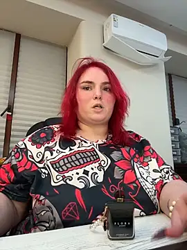 Esteri Moon online show from 02-15-26, 03:44