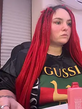 Esteri Moon online show from 02-08-26, 05:32