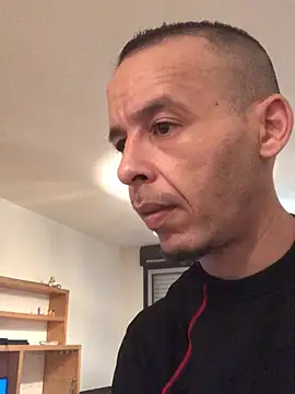 Snapshot of creativeX chatting on 02-04-26, 06:58 creativeX online show from 02-04-26, 06:58