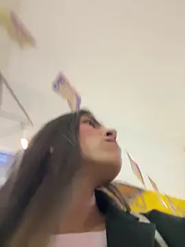 Snapshot of Susan_Prito chatting on 02-07-26, 11:24 Susan Prito online show from 02-07-26, 11:24