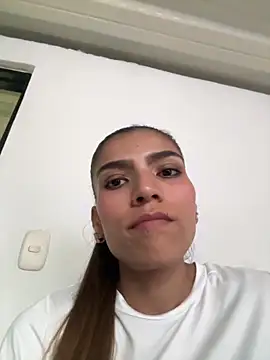 Snapshot of Susan_Prito chatting on 02-08-26, 10:29 Susan Prito online show from 02-08-26, 10:29