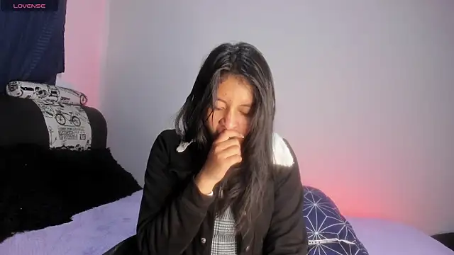 Sharlottee   online show from 02-03-26, 05:05