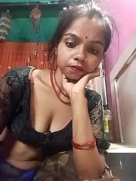 Snapshot of Cut_ikina chatting on 05-13-26, 10:28 Cut ikina online show from 05-13-26, 10:28