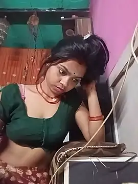 Snapshot of Cut_ikina chatting on 05-27-26, 08:49 Cut ikina online show from 05-27-26, 08:49