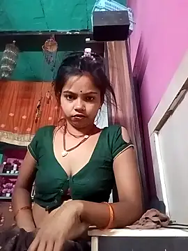 Snapshot of Cut_ikina chatting on 05-06-26, 10:25 Cut ikina online show from 05-06-26, 10:25