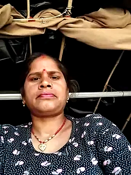 Hot kiran4 online show from 03-06-26, 02:50