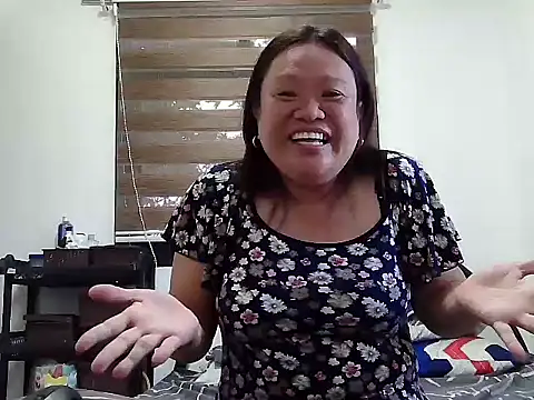 Snapshot of yummychubby29 chatting on 02-03-26, 06:22 yummychubby29 online show from 02-03-26, 06:22