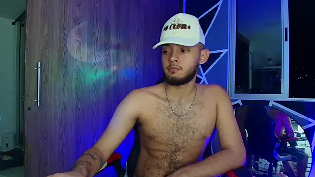 Sebolaz333 online show from 06-21-26, 03:23