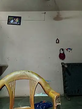 Snapshot of Kitti-Sharma chatting on 05-29-26, 07:25 Kitti-Sharma online show from 05-29-26, 07:25
