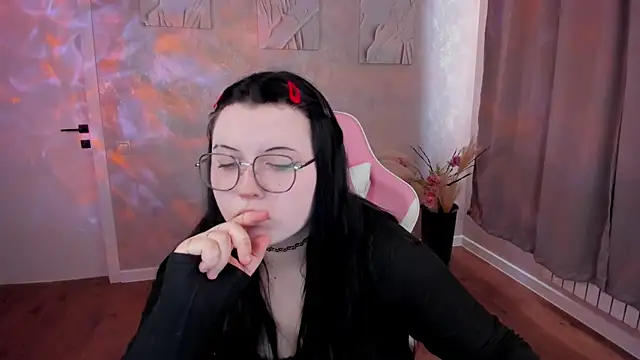 Kira G0ld online show from 03-21-26, 01:07