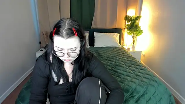 Kira G0ld online show from 03-13-26, 01:10