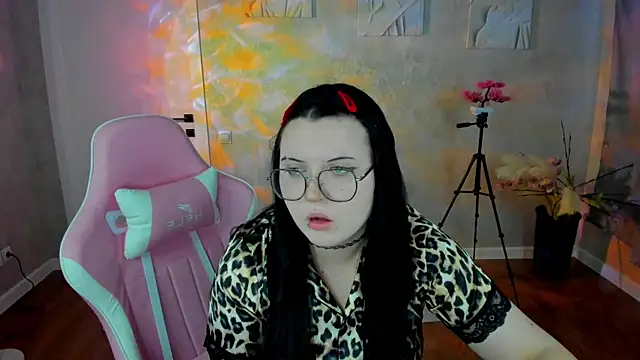 Kira G0ld online show from 03-23-26, 01:06