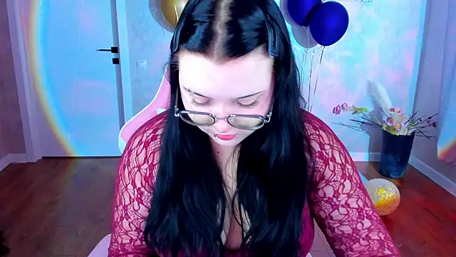 Kira G0ld online show from 04-16-26, 01:06