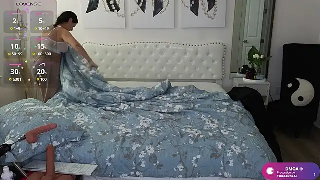 Snapshot of ViolettBaby chatting on 06-06-26, 03:28 ViolettBaby online show from 06-06-26, 03:28