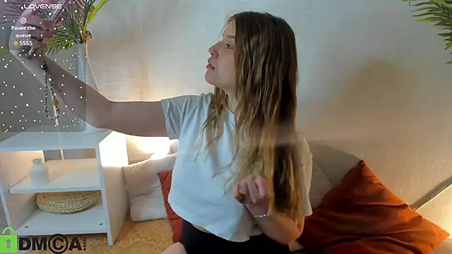 crispy amber online show from 03-07-26, 02:51