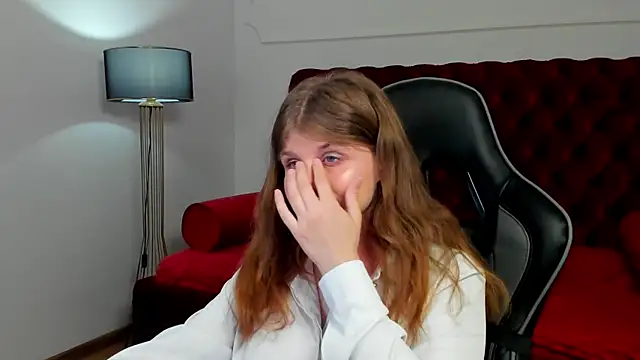 ChloeHalses online show from 07-09-26, 05:12
