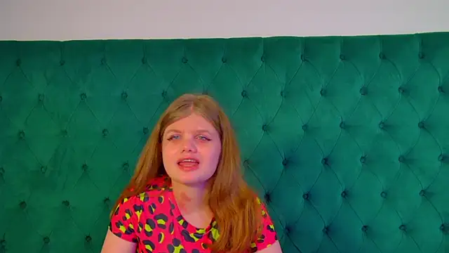 Snapshot of ChloeHalses chatting on 04-28-26, 05:12 ChloeHalses online show from 04-28-26, 05:12