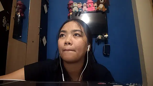 AntoninaDamewood online show from 02-11-26, 07:19