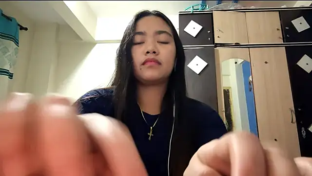 AntoninaDamewood online show from 02-12-26, 12:16