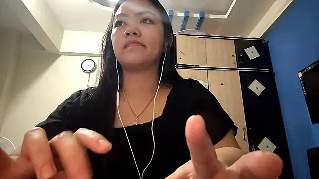 AntoninaDamewood online show from 02-17-26, 12:46