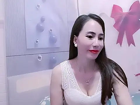 Hello-Kitty001 online show from 03-30-26, 06:26