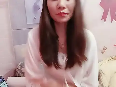 Hello-Kitty001 online show from 02-12-26, 11:54