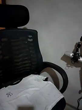 aki zz69 online show from 02-05-26, 12:50