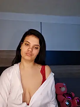 Karolina Velvet online show from 02-26-26, 10:59