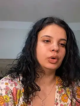 Karolina Velvet online show from 02-07-26, 10:51