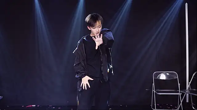 Snapshot of BTS-007 chatting on 02-28-26, 12:10 BTS-007 online show from 02-28-26, 12:10