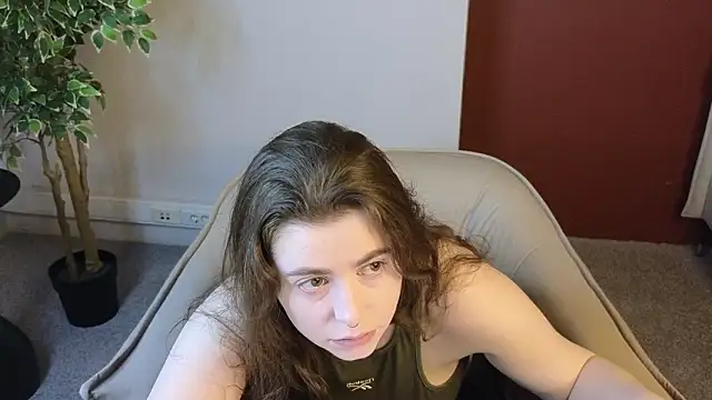 LovingWhisperr online show from 03-25-26, 02:01