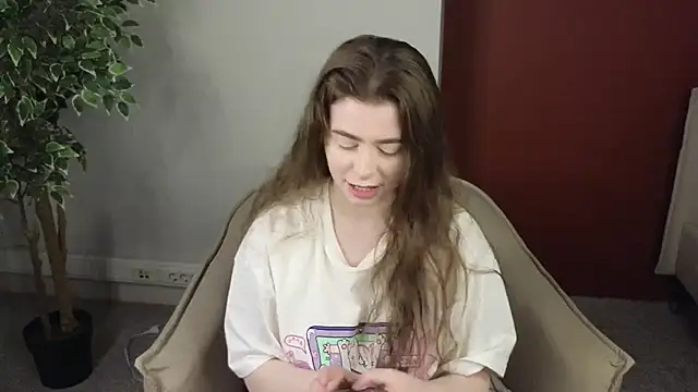 LovingWhisperr online show from 03-26-26, 01:15