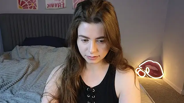 LovingWhisperr online show from 03-05-26, 01:24