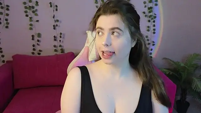 LovingWhisperr online show from 03-16-26, 01:24