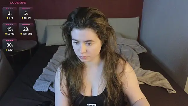 Snapshot of LovingWhisperr chatting on 06-15-26, 01:06 LovingWhisperr online show from 06-15-26, 01:06