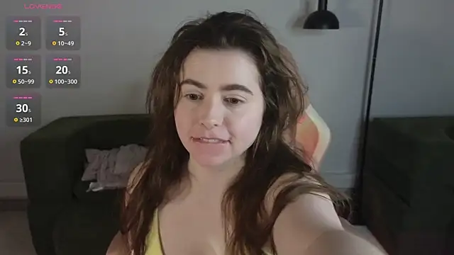 Snapshot of LovingWhisperr chatting on 05-26-26, 01:04 LovingWhisperr online show from 05-26-26, 01:04