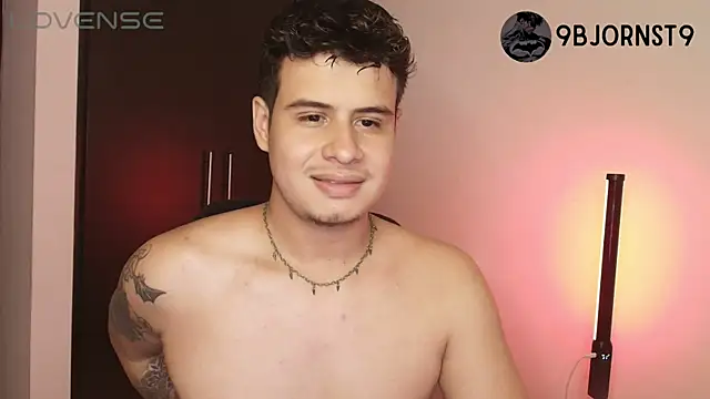 Snapshot of BjornSteel chatting on 05-02-26, 01:11 BjornSteel online show from 05-02-26, 01:11
