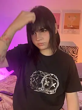 Daniellesins1 online show from 04-23-26, 10:55